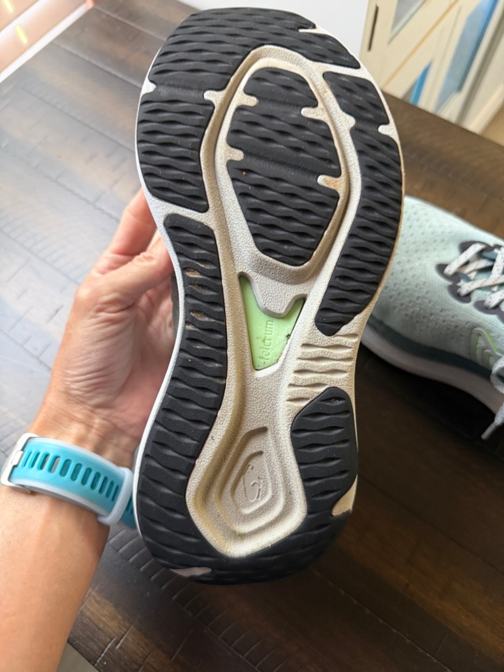 2 Pair of Lightweight Running Shoes - Neon Yellow puma and mint green Karhu run - Picture 5 of 15